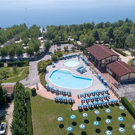 Camping Piantelle Moniga del Garda Exterior photo