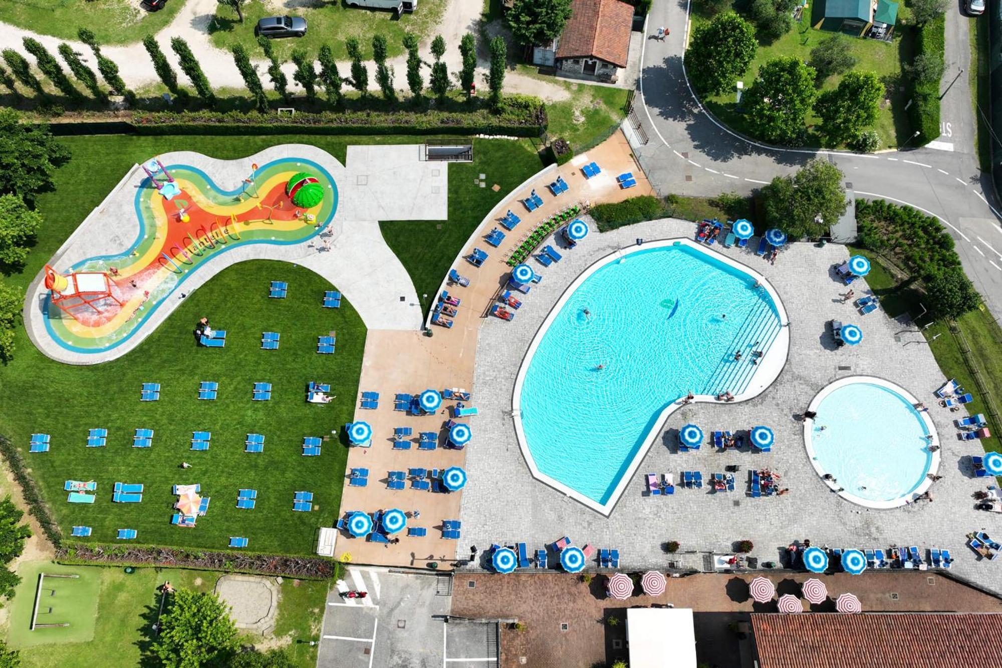 Camping Piantelle Moniga del Garda Exterior photo