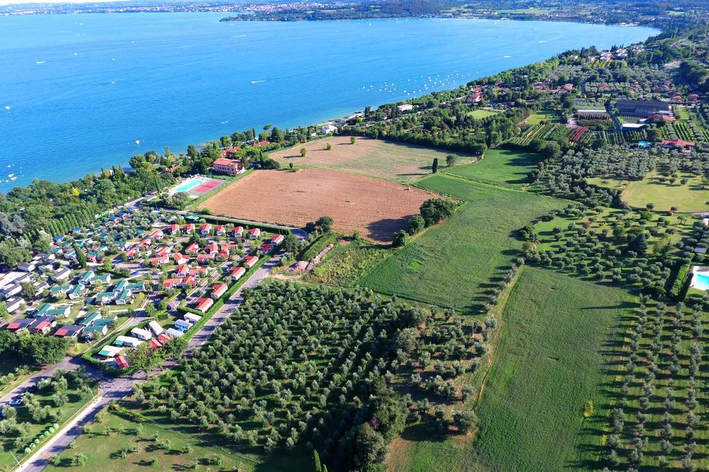 Camping Piantelle Moniga del Garda Exterior photo