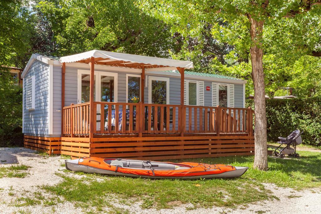 Camping Piantelle Moniga del Garda Exterior photo