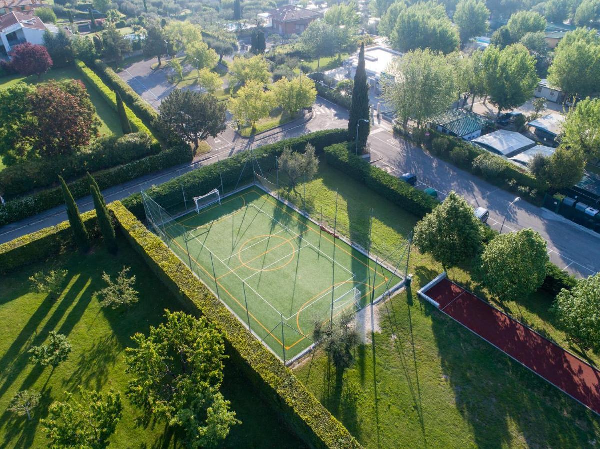 Camping Piantelle Moniga del Garda Exterior photo